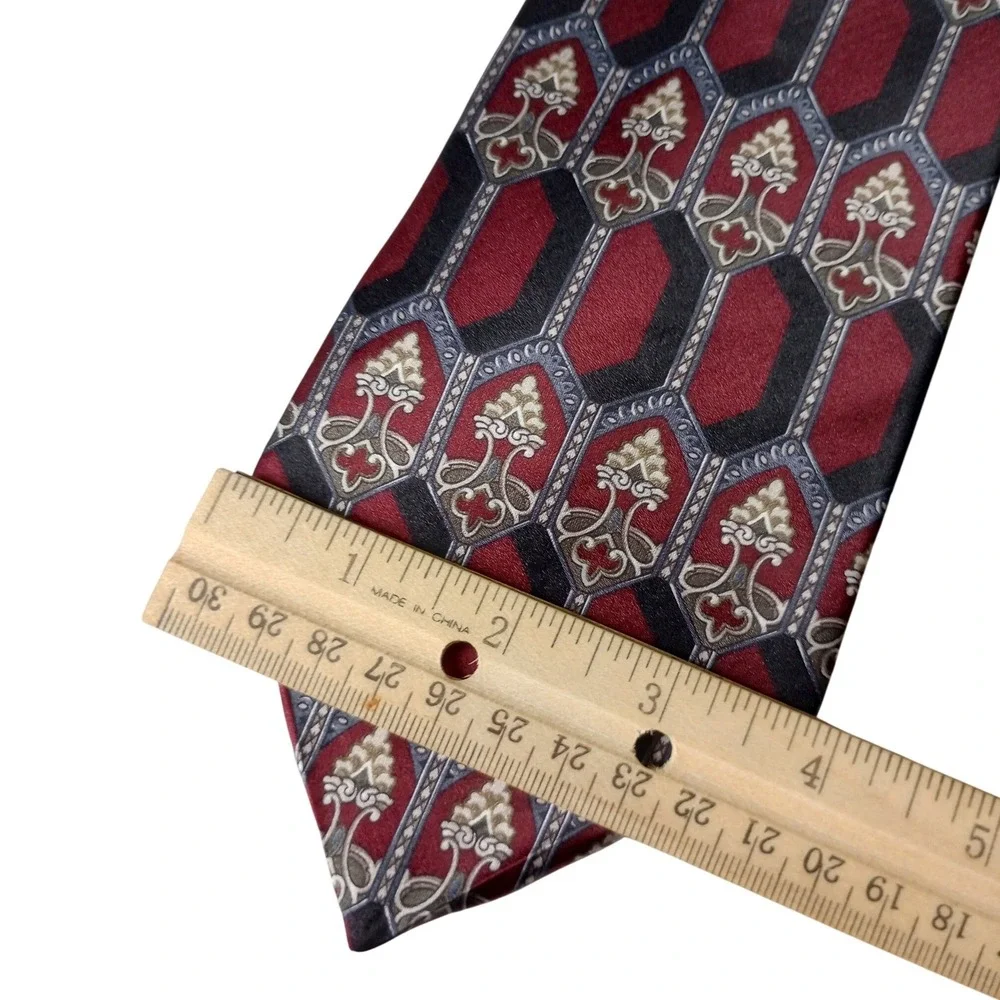 Palatina Mens Silk Tie Burgundy Black Geometric Medallion Italian Fabric USA